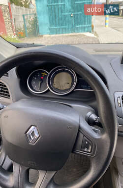 Универсал Renault Megane 2010 в 