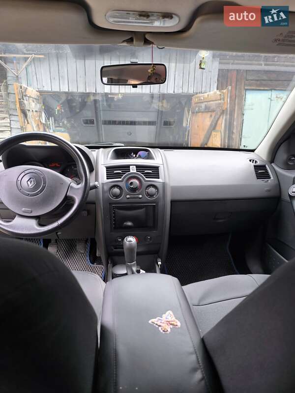 Седан Renault Megane 2005 в Києві фото 6 Седан Renault Megane 2005 в Києві