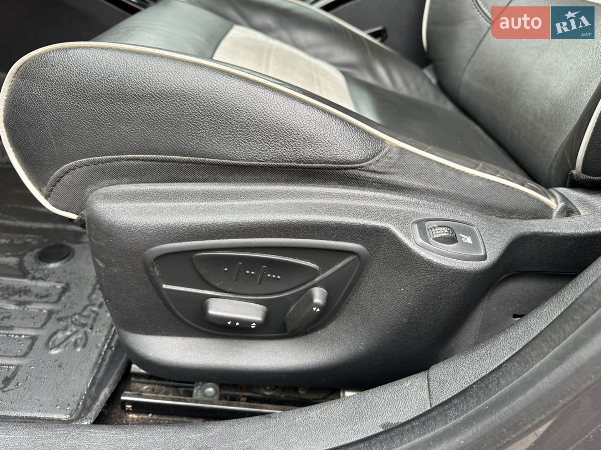 2012 Renault Megane - мініатюра 24