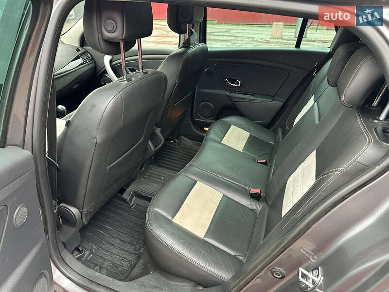 Универсал Renault Megane 2012 в Бродах фото 25 Универсал Renault Megane 2012 в Бродах