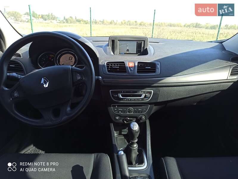 Універсал Renault Megane 2011 в Новомосковську фото 17 Універсал Renault Megane 2011 в Новомосковську