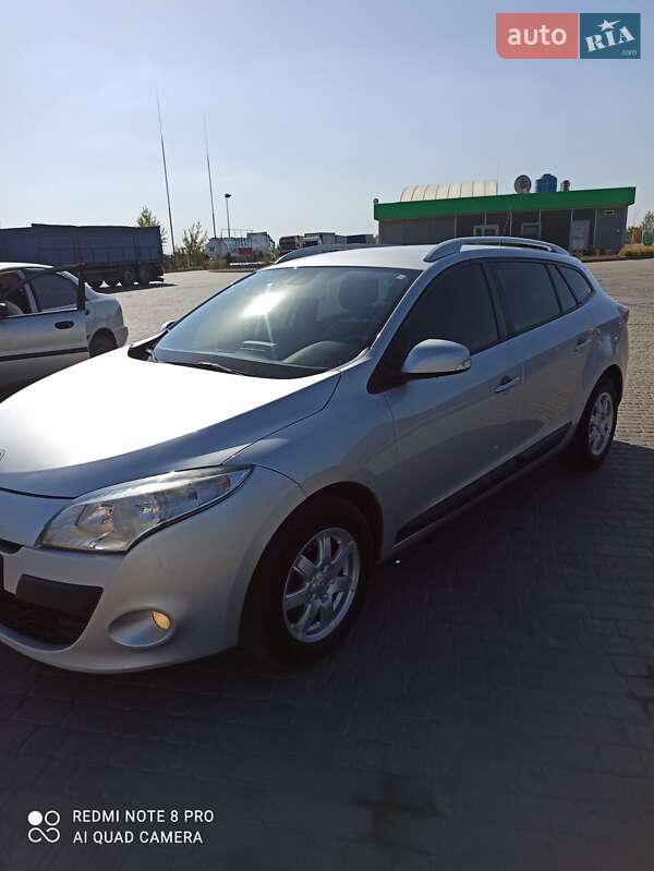 Універсал Renault Megane 2011 в Новомосковську фото 24 Універсал Renault Megane 2011 в Новомосковську