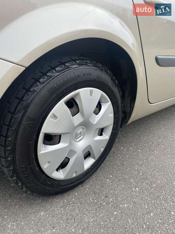 Универсал Renault Megane 2007 в Кривом Роге фото 7 Универсал Renault Megane 2007 в Кривом Роге