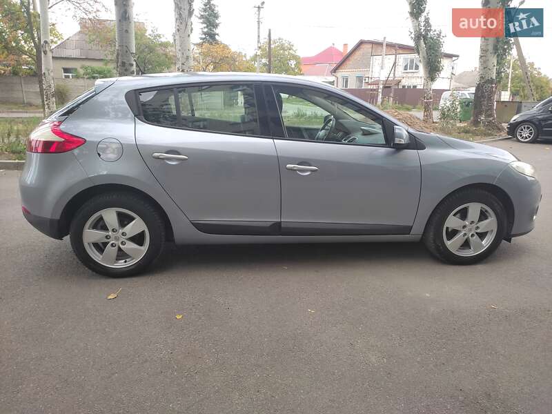 Хетчбек Renault Megane 2009 в Дніпрі фото 6 Хетчбек Renault Megane 2009 в Дніпрі