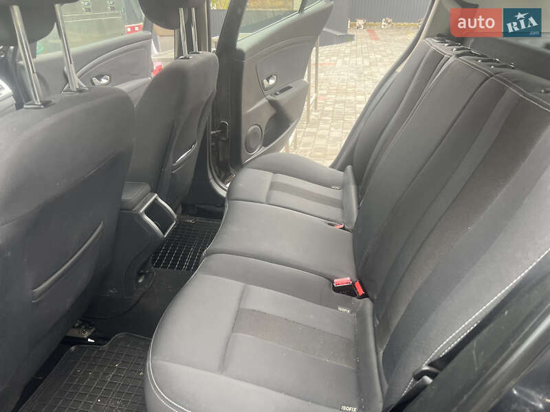 Хэтчбек Renault Megane 2011 в Виннице