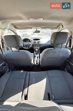 Хетчбек Renault Megane 2014 в 