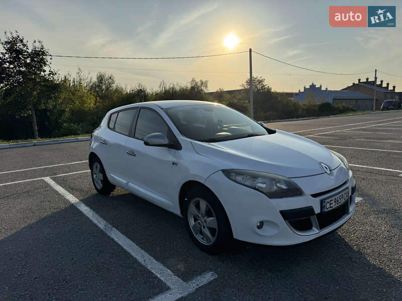 Хэтчбек Renault Megane 2011 в Черновцах фото 3 Хэтчбек Renault Megane 2011 в Черновцах