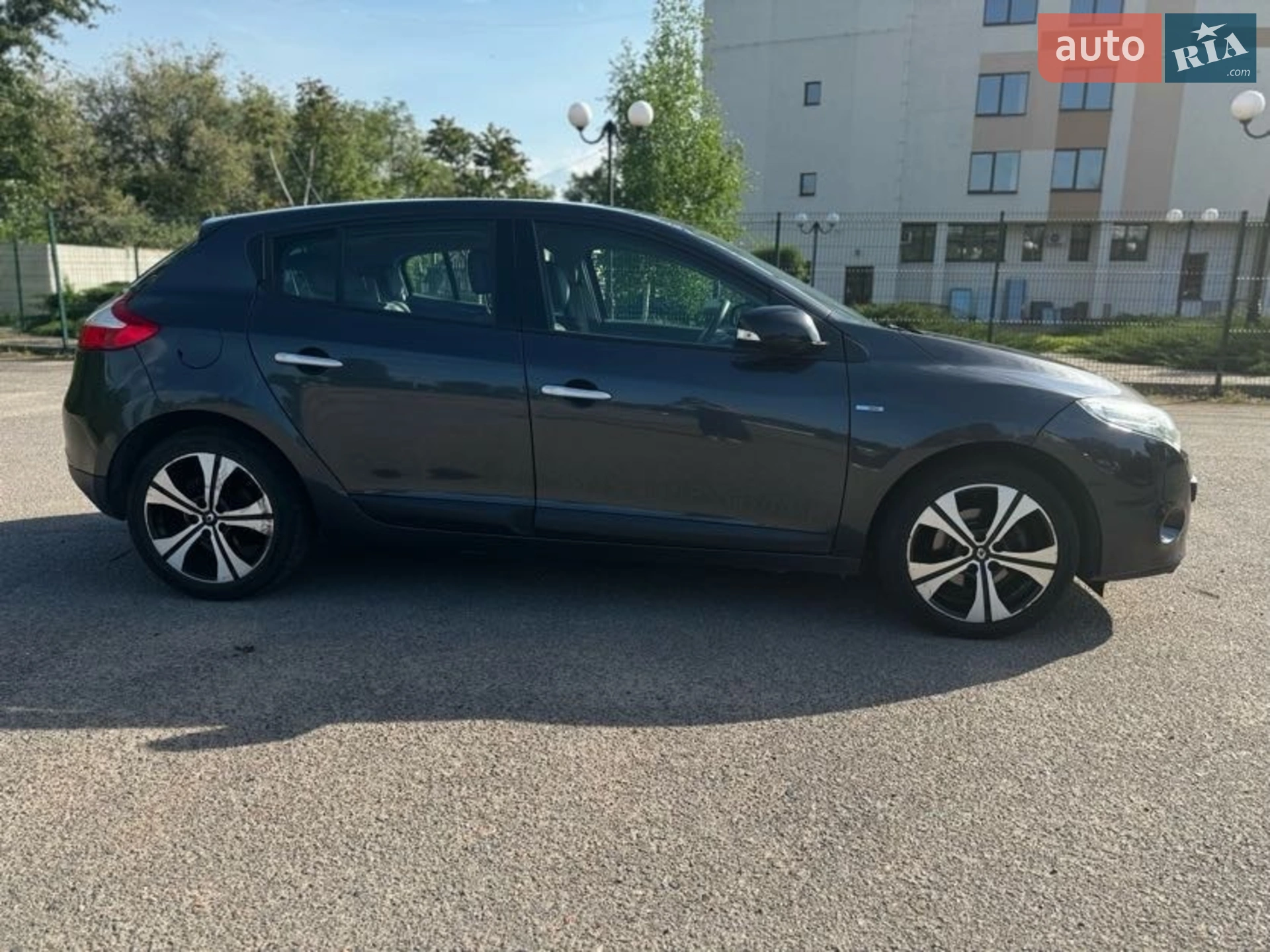 2011 Renault Megane - мініатюра 2