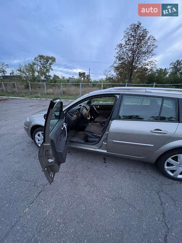 Универсал Renault Megane 2009 в Черкассах фото 8 Универсал Renault Megane 2009 в Черкассах