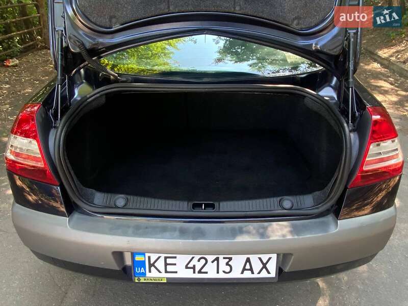 Седан Renault Megane 2007 в Дніпрі фото 27 Седан Renault Megane 2007 в Дніпрі