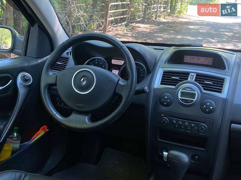 Седан Renault Megane 2007 в Дніпрі фото 19 Седан Renault Megane 2007 в Дніпрі