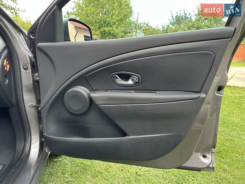 Універсал Renault Megane 2014 в Івано-Франківську