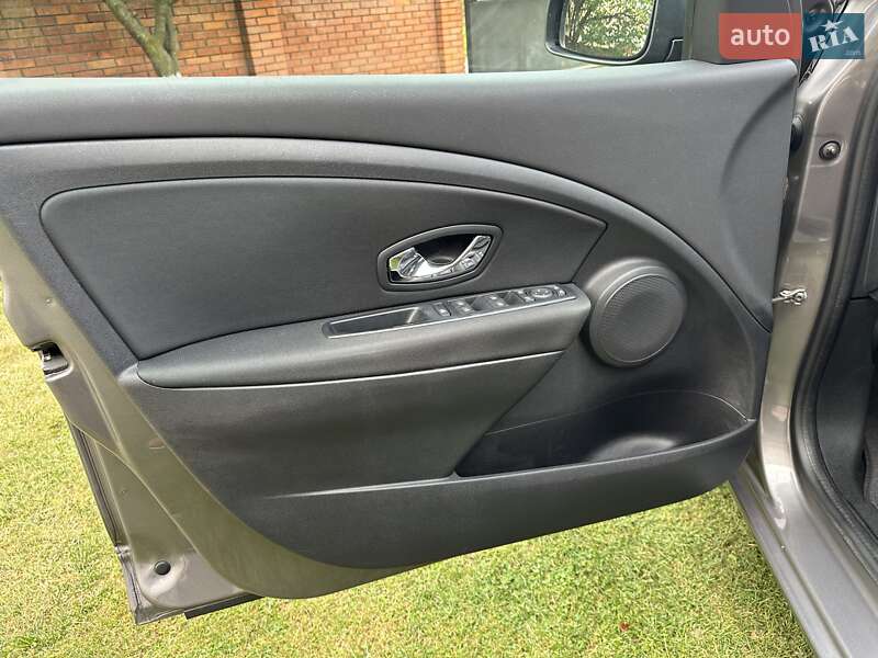 Універсал Renault Megane 2014 в Івано-Франківську