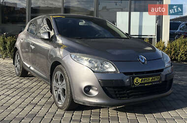 Хэтчбек Renault Megane 2010 в Мукачево