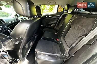 Хэтчбек Renault Megane 2017 в 