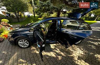 Хэтчбек Renault Megane 2017 в 