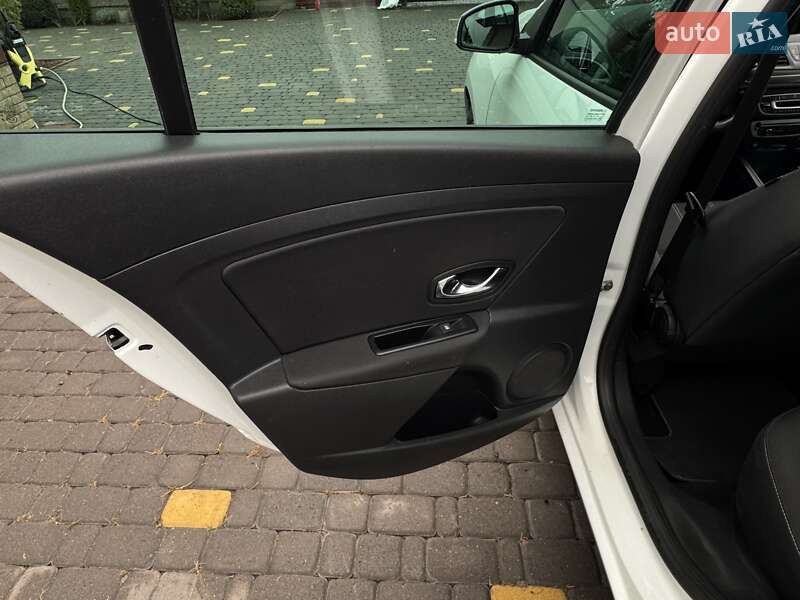 Универсал Renault Megane 2013 в Киеве