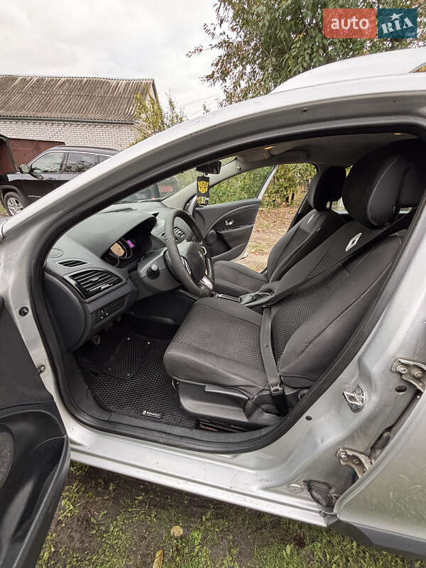 Универсал Renault Megane 2011 в Мироновке фото 14 Универсал Renault Megane 2011 в Мироновке
