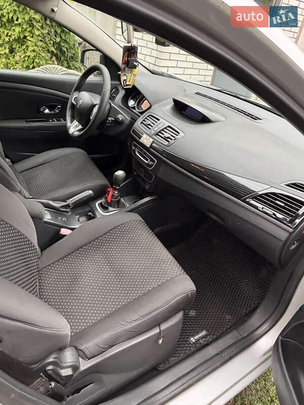 Универсал Renault Megane 2011 в Мироновке фото 13 Универсал Renault Megane 2011 в Мироновке