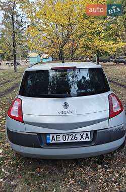 Хетчбек Renault Megane 2004 в Дніпрі