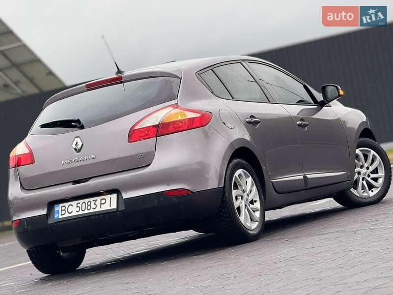 Хэтчбек Renault Megane 2013 в Самборе