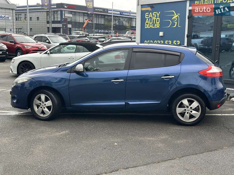 Хэтчбек Renault Megane 2011 в Киеве