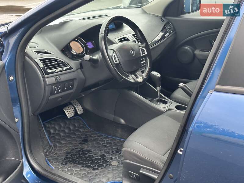 Хэтчбек Renault Megane 2011 в Киеве