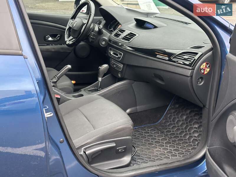 Хэтчбек Renault Megane 2011 в Киеве
