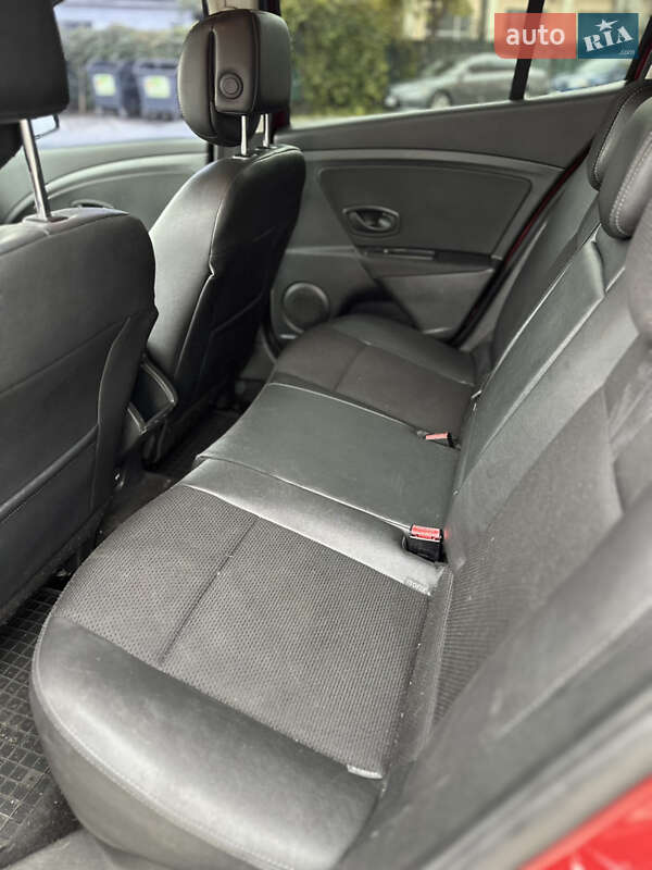 Хетчбек Renault Megane 2009 в Львові фото 12 Хетчбек Renault Megane 2009 в Львові
