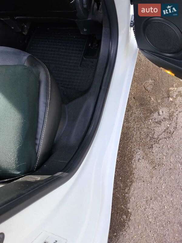 Універсал Renault Megane 2010 в Тернополі фото 19 Універсал Renault Megane 2010 в Тернополі