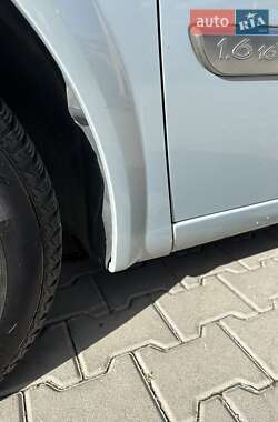 Седан Renault Megane 2003 в 