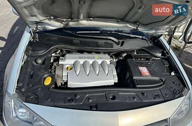 Седан Renault Megane 2003 в 