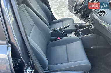 Хэтчбек Renault Megane 2012 в 
