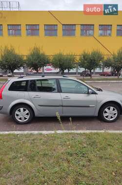 Універсал Renault Megane 2005 в  фото 2 Універсал Renault Megane 2005 в