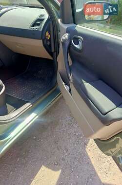 Универсал Renault Megane 2004 в 