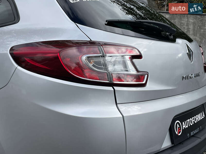 Універсал Renault Megane 2015 в Києві фото 8 Універсал Renault Megane 2015 в Києві