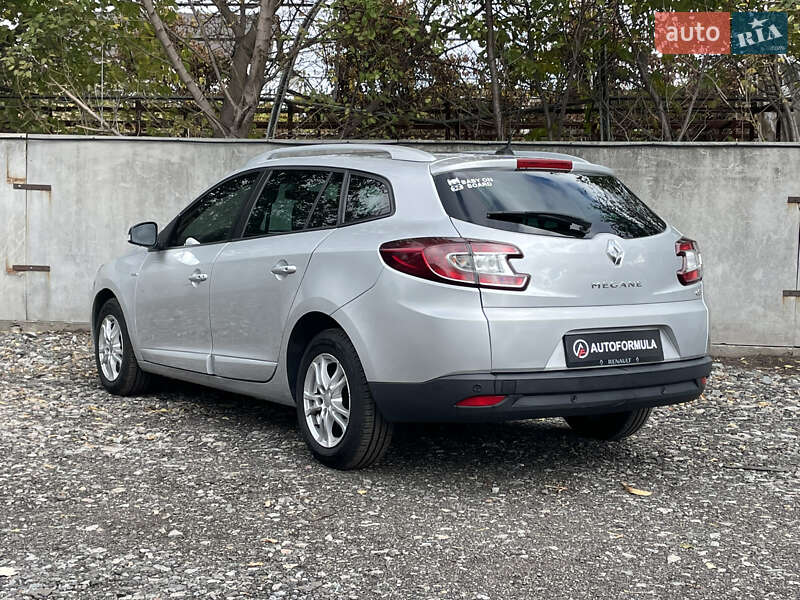 Універсал Renault Megane 2015 в Києві фото 6 Універсал Renault Megane 2015 в Києві