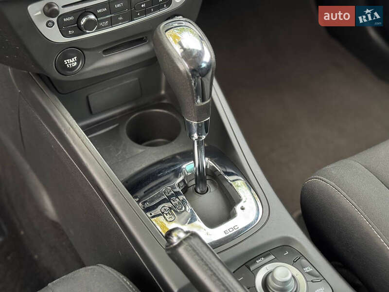 Універсал Renault Megane 2015 в Києві фото 26 Універсал Renault Megane 2015 в Києві