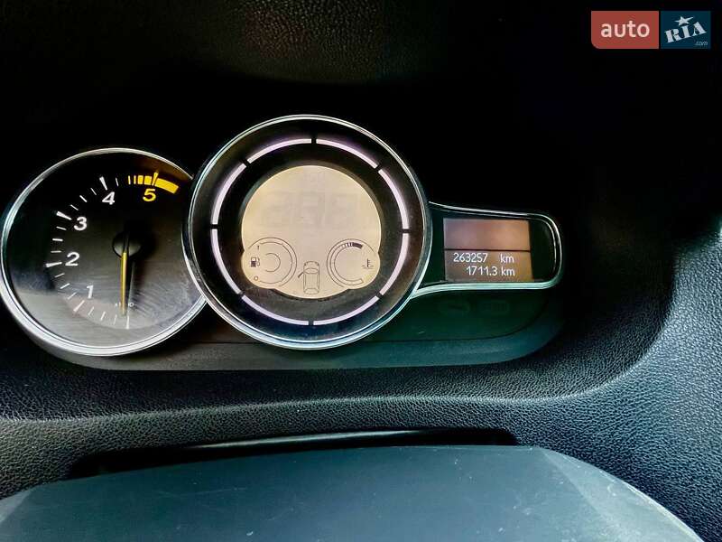 Универсал Renault Megane 2011 в Шепетовке фото 11 Универсал Renault Megane 2011 в Шепетовке