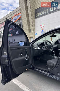 Универсал Renault Megane 2010 в 