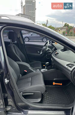 Универсал Renault Megane 2010 в 