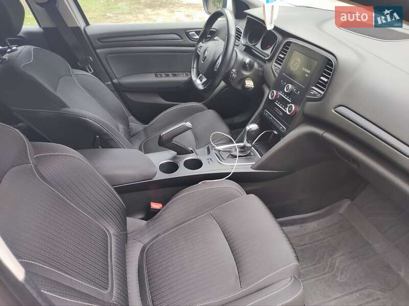 Седан Renault Megane 2017 в Києві фото 11 Седан Renault Megane 2017 в Києві