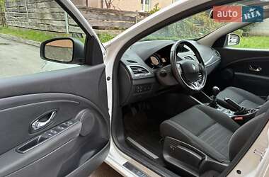 Универсал Renault Megane 2016 в 