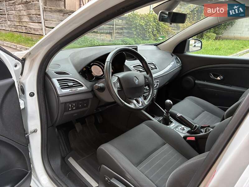 Універсал Renault Megane 2016 в Луцьку фото 13 Універсал Renault Megane 2016 в Луцьку