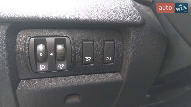 Хетчбек Renault Megane 2015 в Чернігові фото 17 Хетчбек Renault Megane 2015 в Чернігові