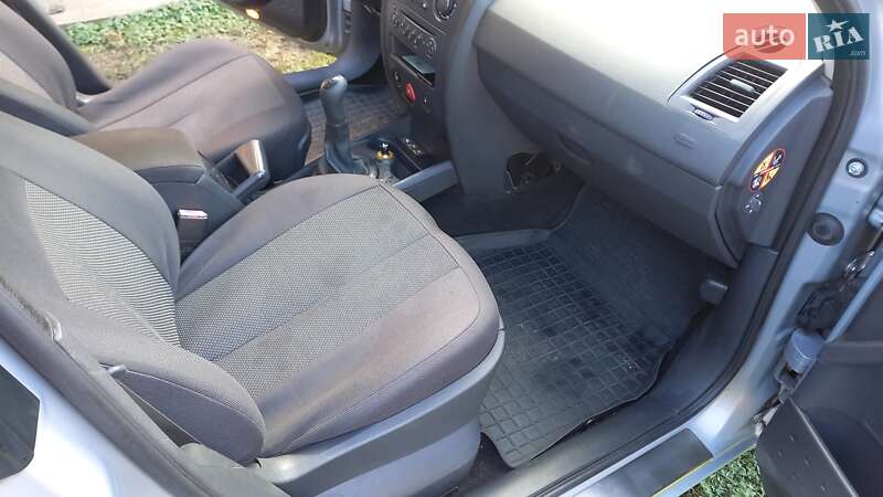 Универсал Renault Megane 2005 в Миргороде фото 7 Универсал Renault Megane 2005 в Миргороде