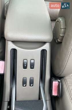 Кабриолет Renault Megane 2005 в  фото 5 Кабриолет Renault Megane 2005 в