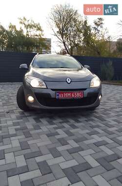 Универсал Renault Megane 2010 в 