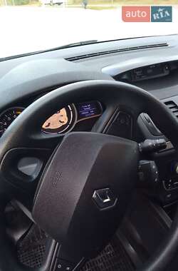 Универсал Renault Megane 2010 в 