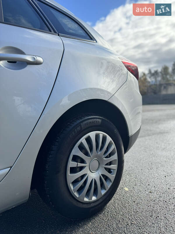Универсал Renault Megane 2014 в Киеве